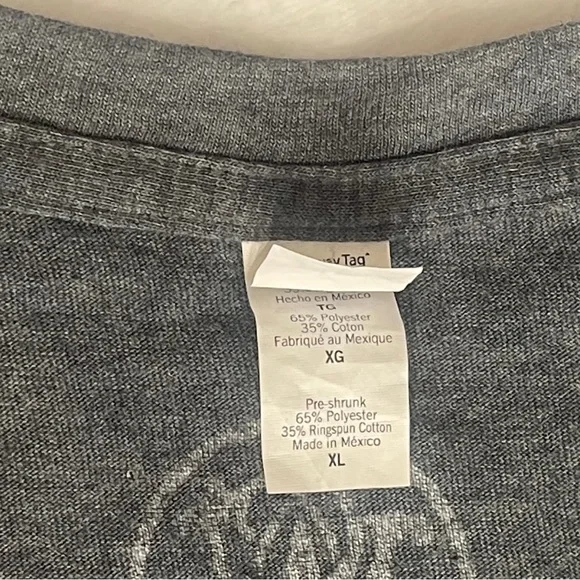 Smith & Wesson V-Neck T-Shirt - Picture 3 of 7